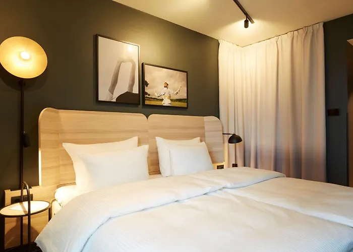 Scandic Frankfurt Hafenpark 4*