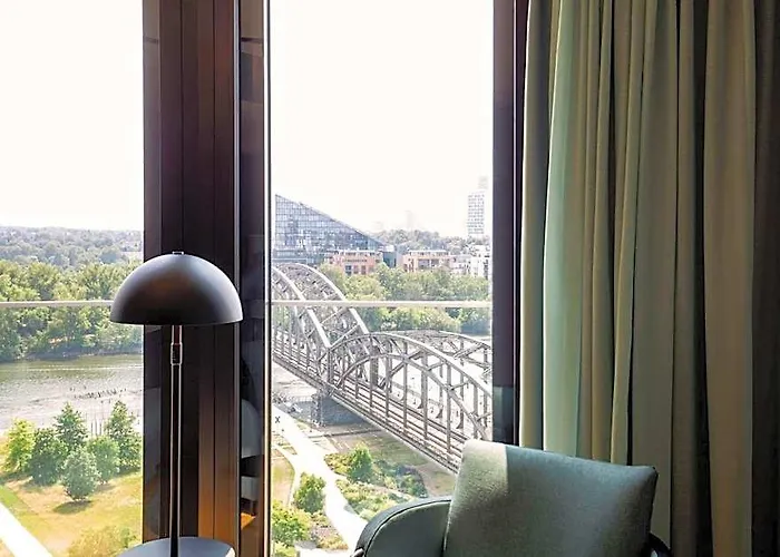 酒店 Scandic Frankfurt Hafenpark 4*